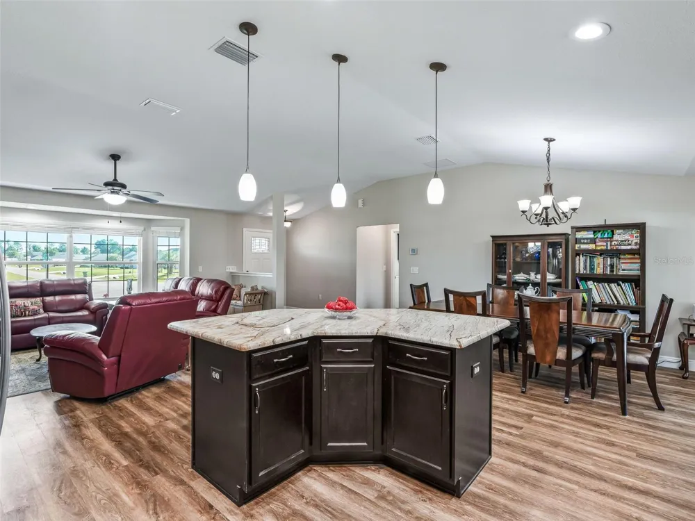 7474 SE 107 PLACE Belleview, FL 34420