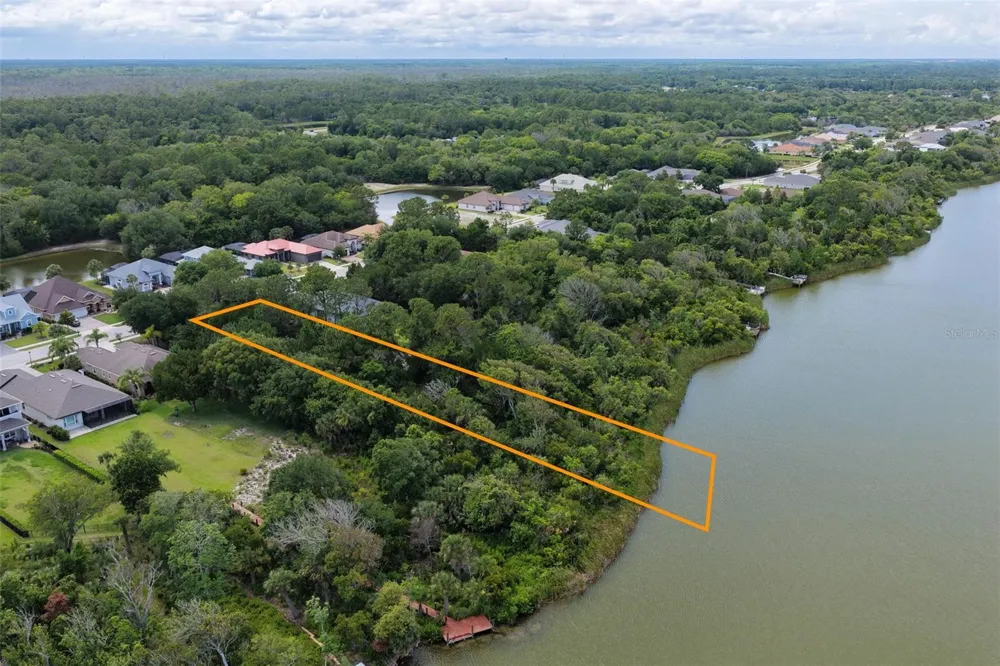 18 LAKEWALK DRIVE Palm Coast, FL 32137