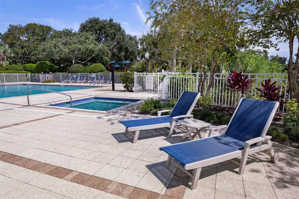 18 LAKEWALK DRIVE Palm Coast, FL 32137