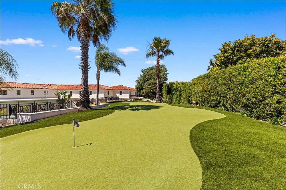 2228 Via Cerritos Palos Verdes Estates, CA 90274