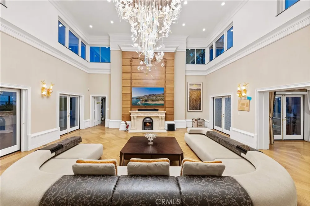 2228 Via Cerritos Palos Verdes Estates, CA 90274