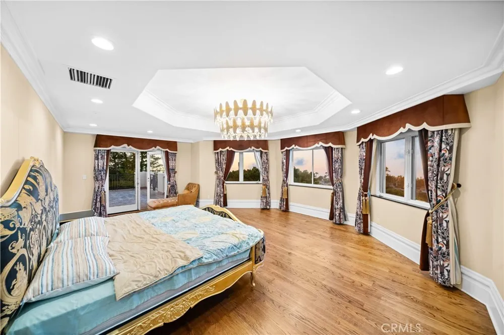 2228 Via Cerritos Palos Verdes Estates, CA 90274
