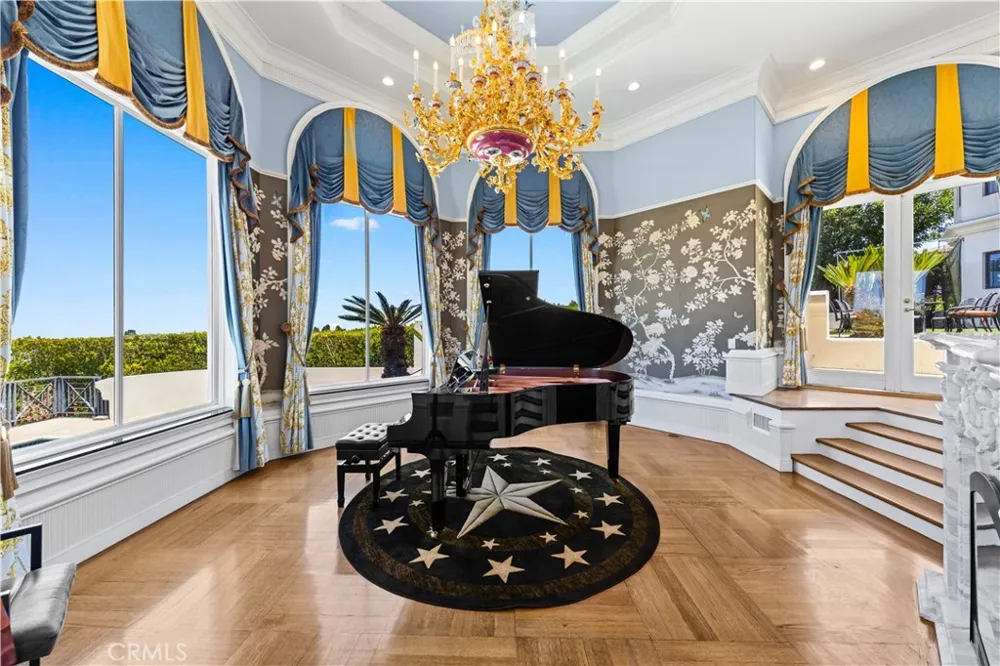 2228 Via Cerritos Palos Verdes Estates, CA 90274