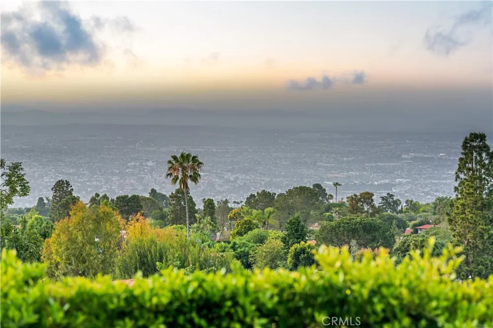2228 Via Cerritos Palos Verdes Estates, CA 90274