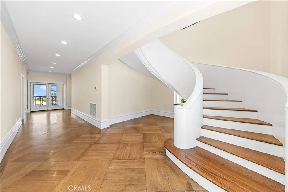 2228 Via Cerritos Palos Verdes Estates, CA 90274