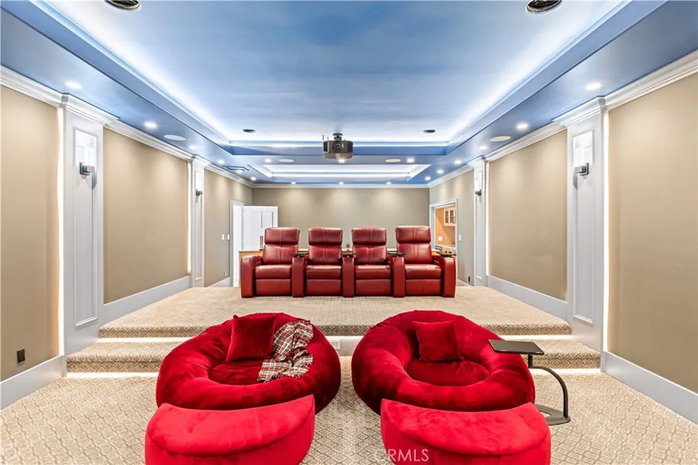 2228 Via Cerritos Palos Verdes Estates, CA 90274