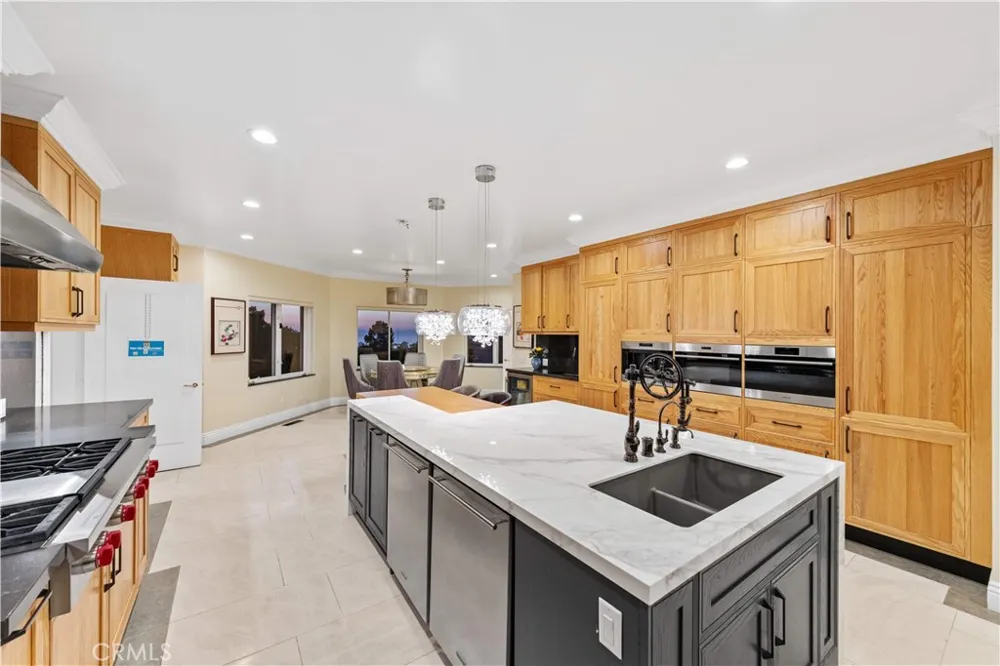 2228 Via Cerritos Palos Verdes Estates, CA 90274