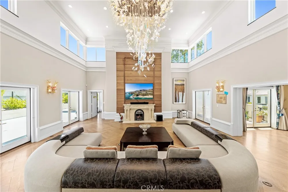 2228 Via Cerritos Palos Verdes Estates, CA 90274
