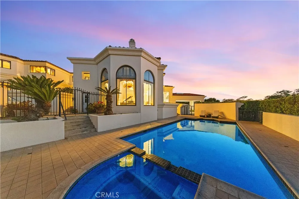 2228 Via Cerritos Palos Verdes Estates, CA 90274