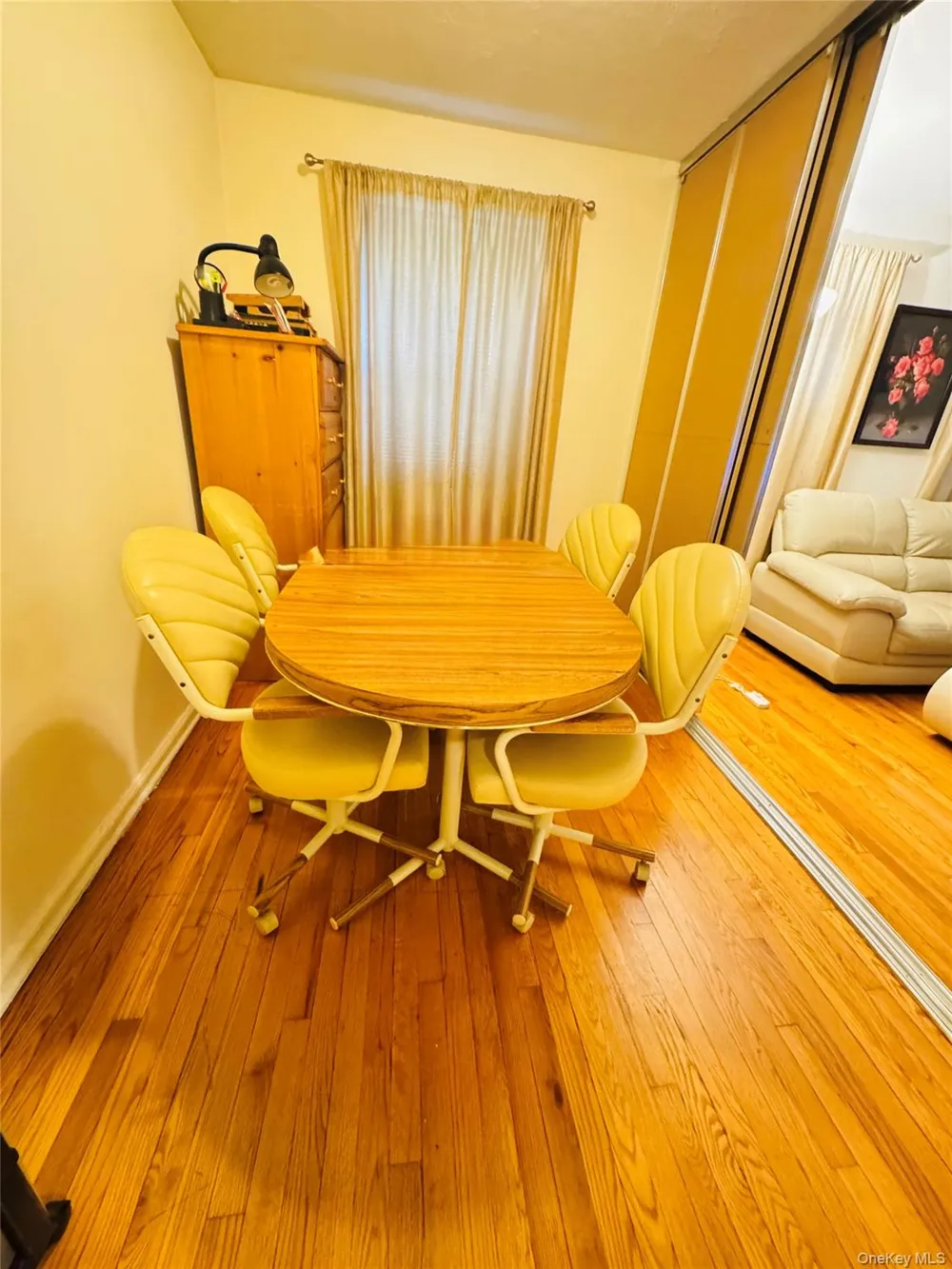 118-60 Metropolitan Avenue #1J Kew Gardens, NY 11415