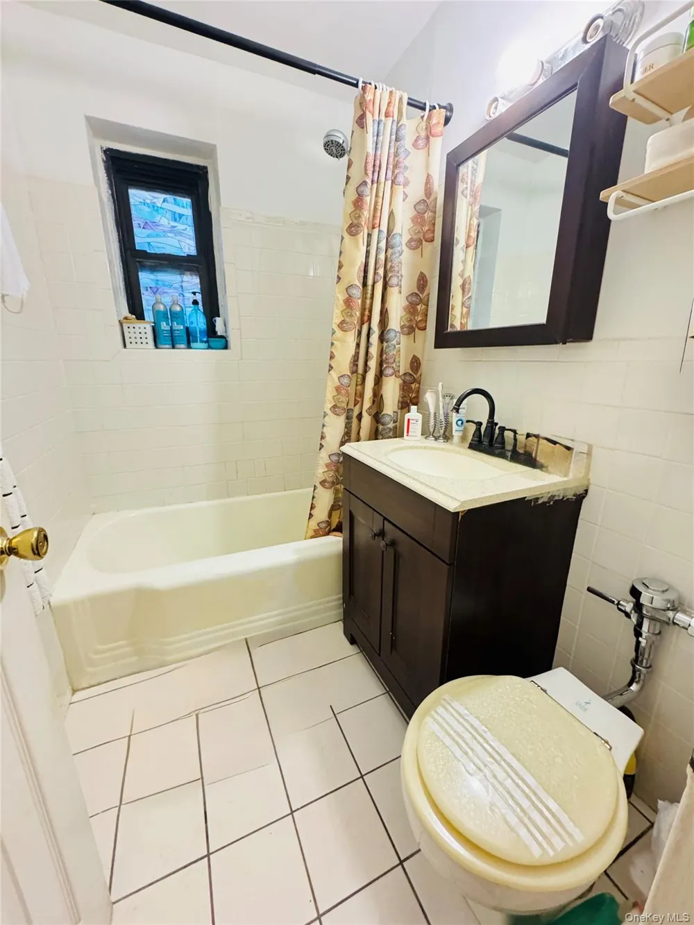 118-60 Metropolitan Avenue #1J Kew Gardens, NY 11415
