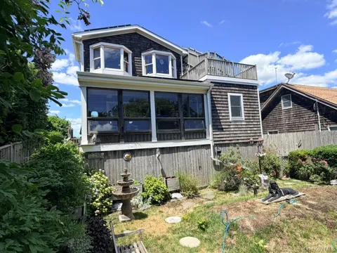 118 Bayview Walk