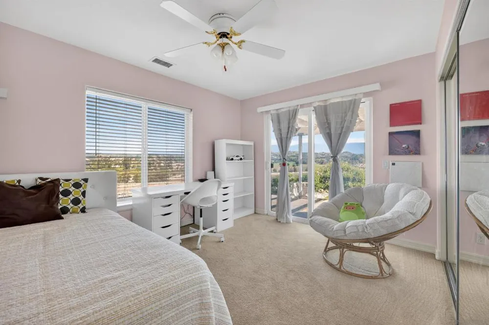 13804 Chaparral Terrace Valley Center, CA 92082