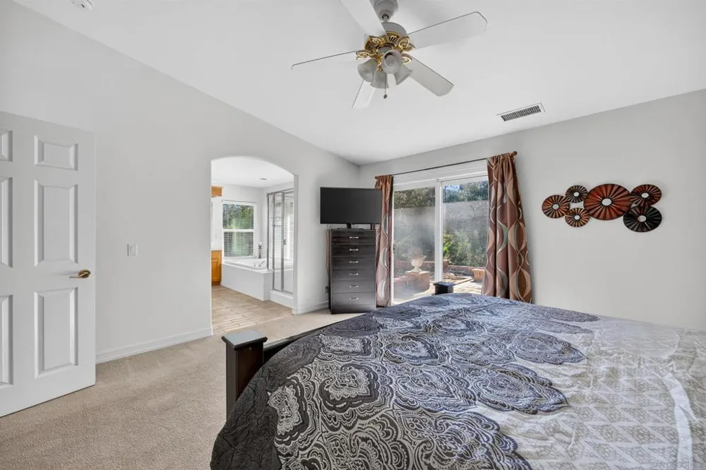 13804 Chaparral Terrace Valley Center, CA 92082
