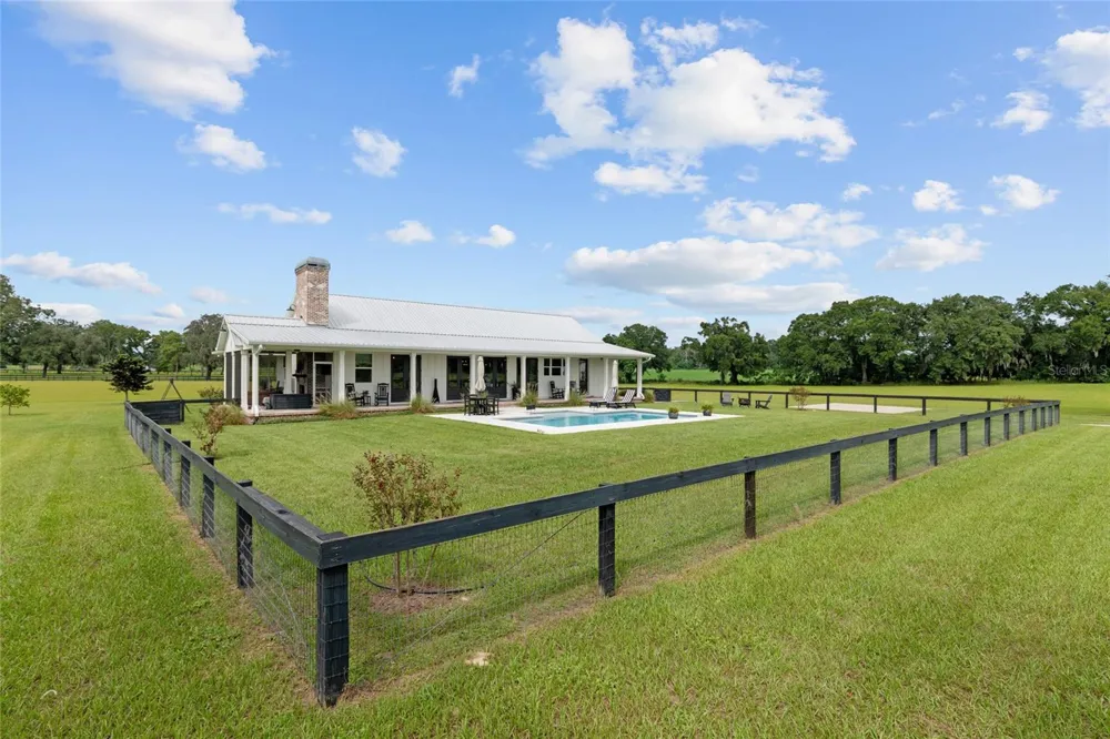 2152 NE 120TH PLACE Anthony, FL 32617