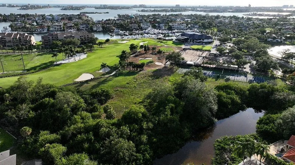 6064 PASADENA POINT BOULEVARD S Gulfport, FL 33707