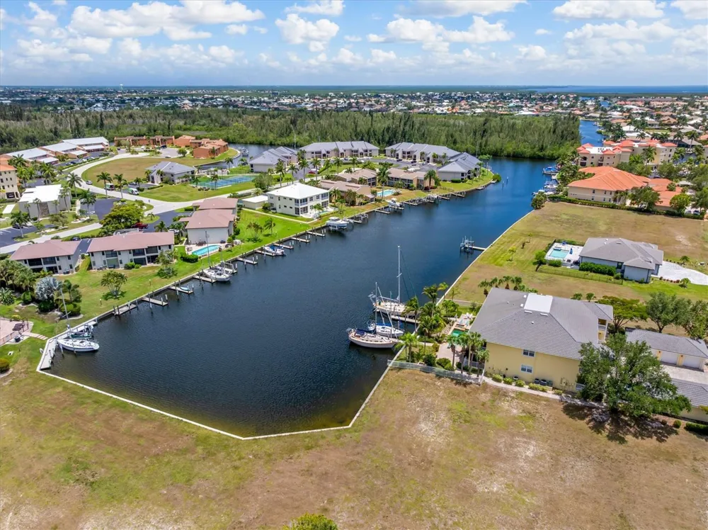 3221 WHITE IBIS COURT #C1 Punta Gorda, FL 33950