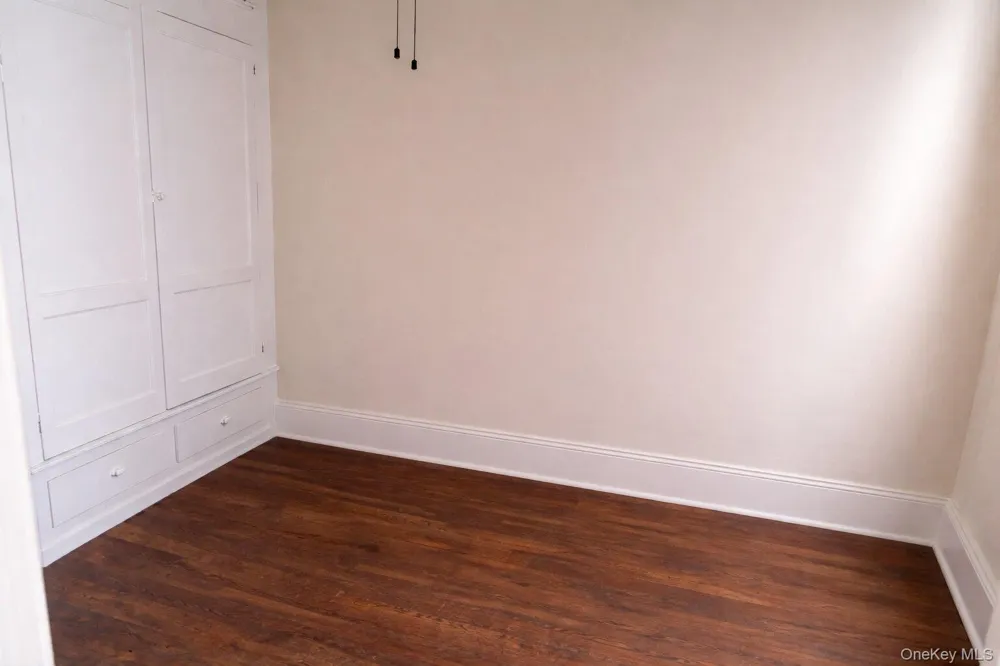 605 41st Street #E Brooklyn, NY 11232