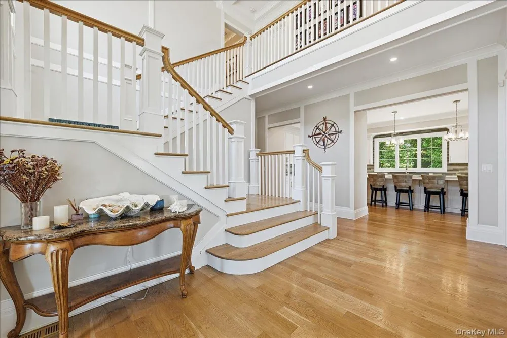 7 Preston Lane East Setauket, NY 11733