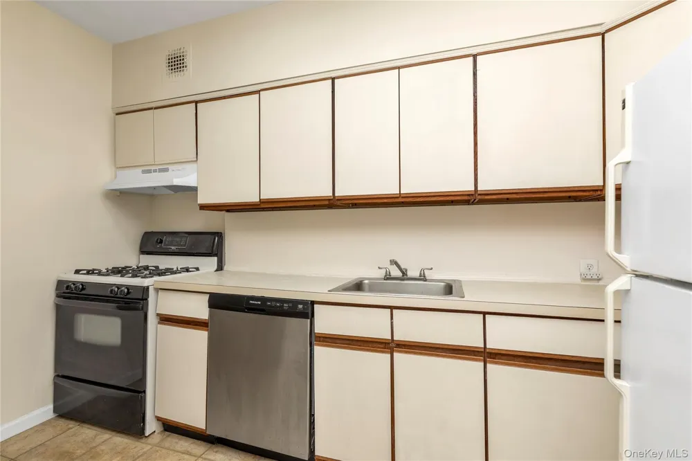 Address Not Shown Woodside, NY 11377