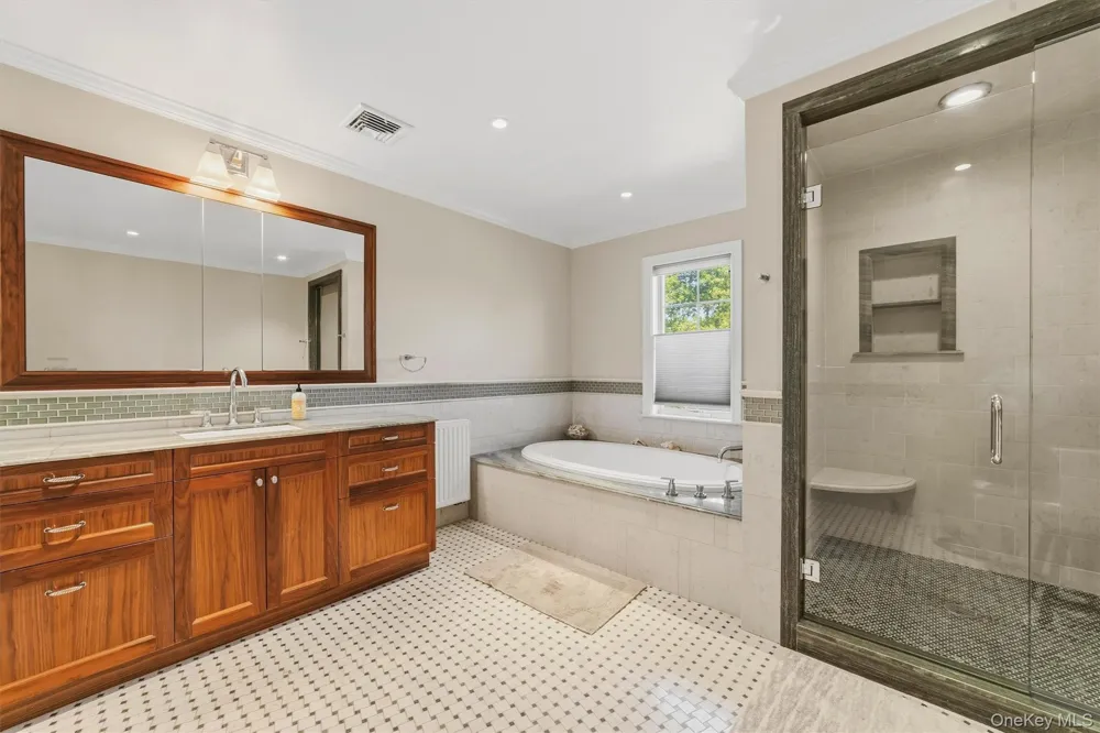 185 Old Wilmot Road Scarsdale, NY 10583