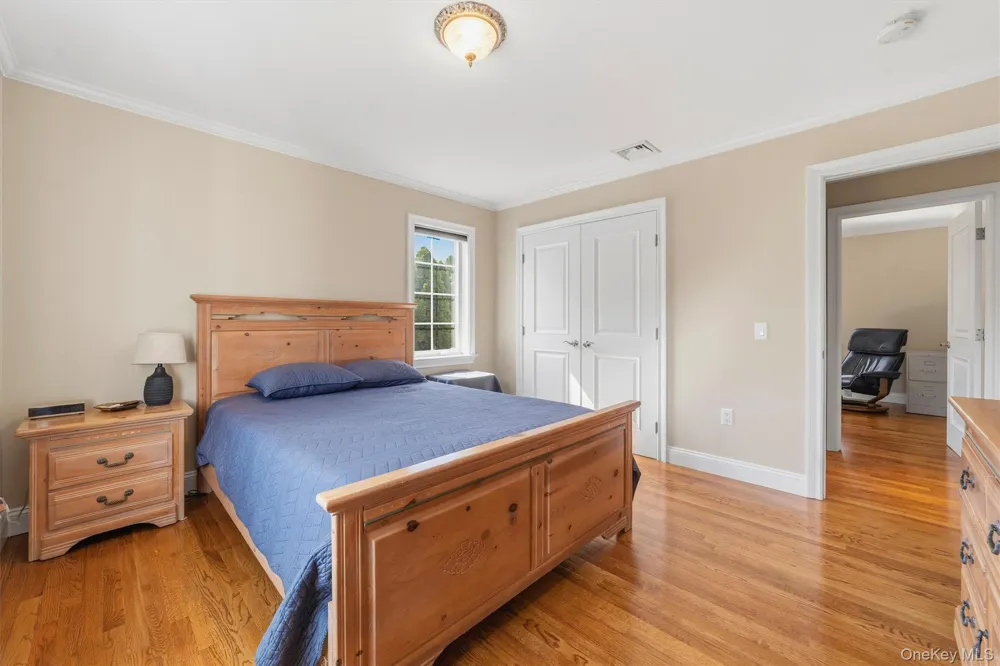 185 Old Wilmot Road Scarsdale, NY 10583