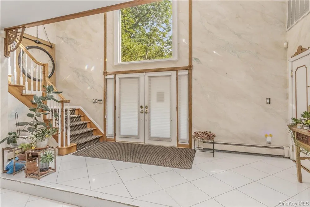 1 Brothers Court Dix Hills, NY 11746