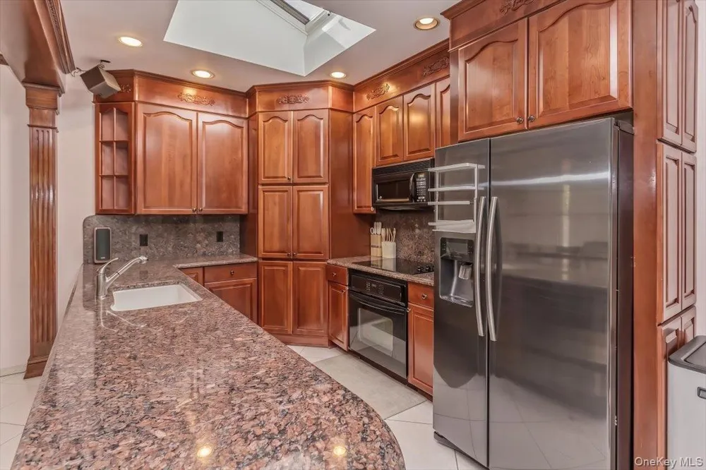 1 Brothers Court Dix Hills, NY 11746