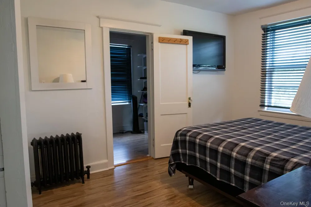 4810 Robertson Street Bronx, NY 10470