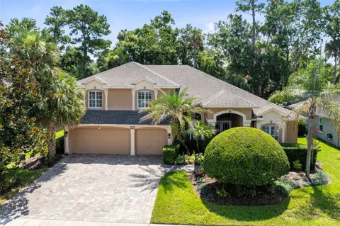 525 SADDLEWOOD LANE