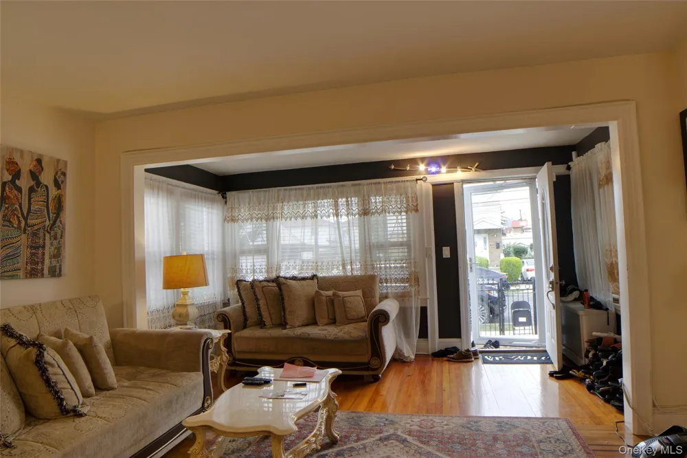 221-30 103rd Avenue Queens Village, NY 11429