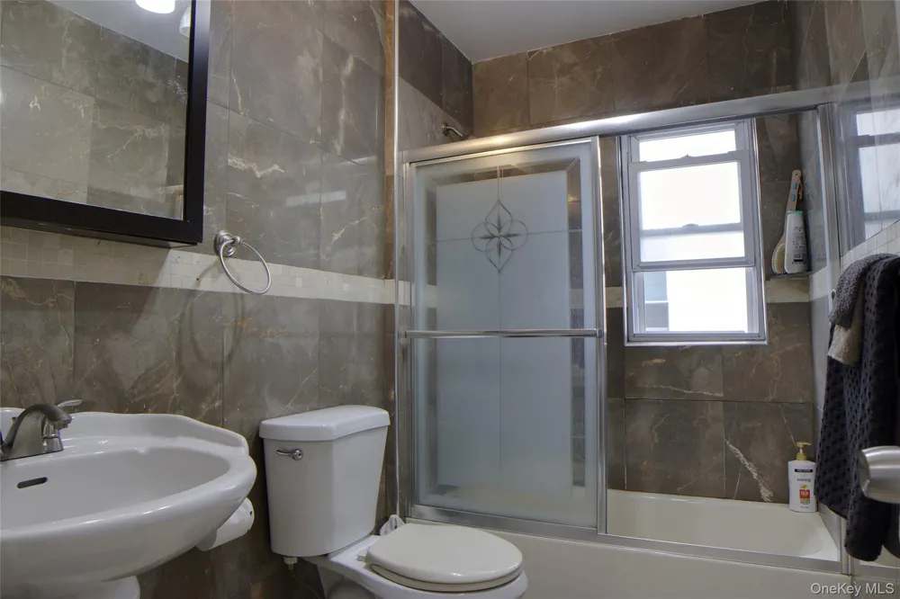 221-30 103rd Avenue Queens Village, NY 11429
