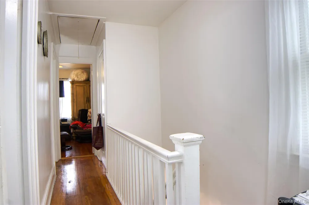 221-30 103rd Avenue Queens Village, NY 11429