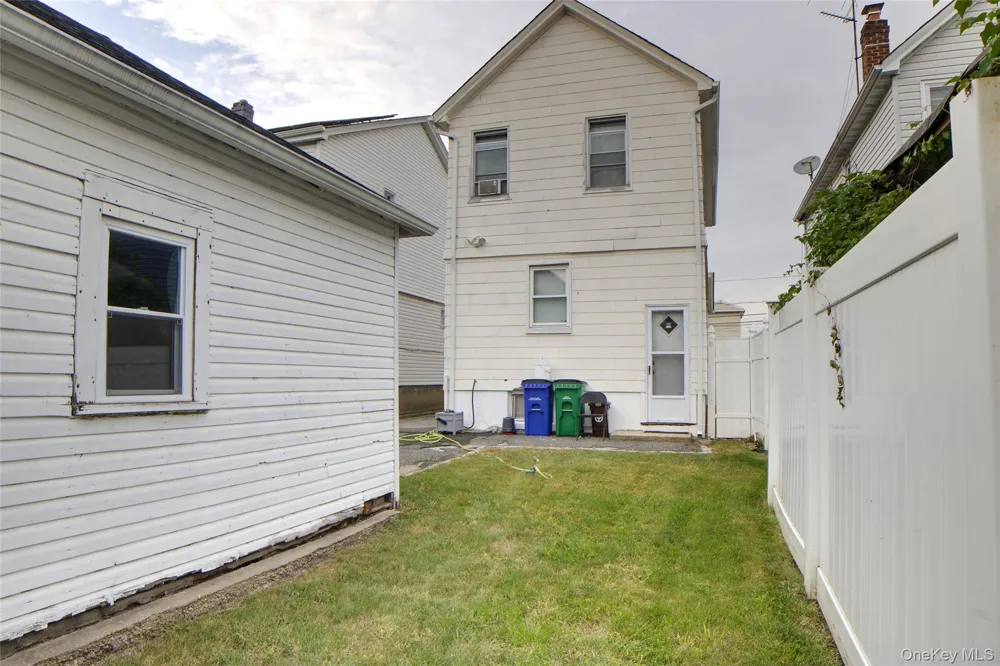 221-30 103rd Avenue Queens Village, NY 11429