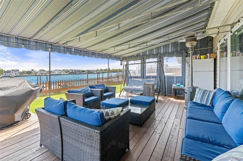 125 Beach 3rd Street Far Rockaway, NY 11691