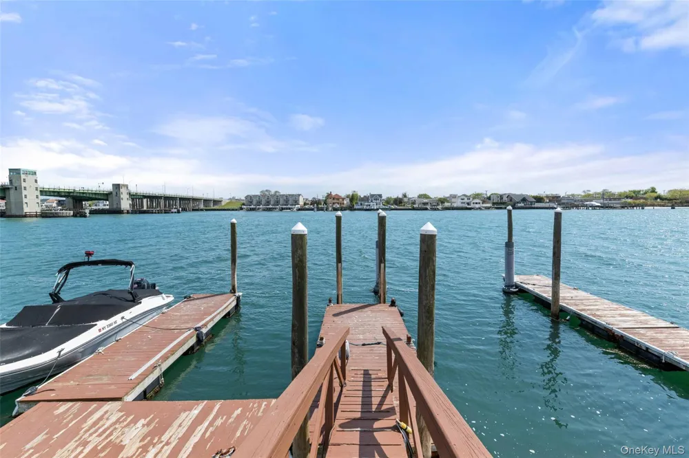 125 Beach 3rd Street Far Rockaway, NY 11691
