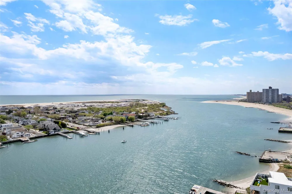125 Beach 3rd Street Far Rockaway, NY 11691