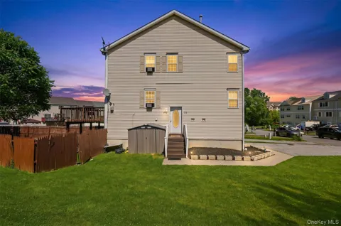 70 Peach Place