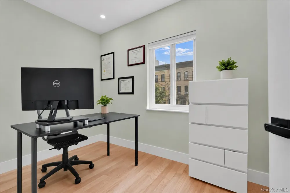 925 Hart Street Brooklyn, NY 11237
