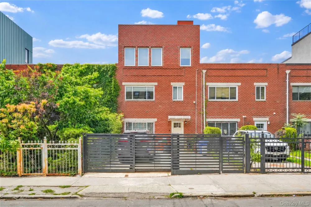 925 Hart Street Brooklyn, NY 11237