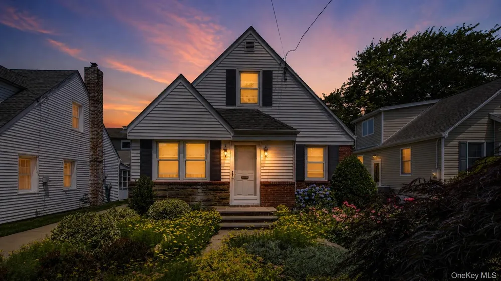 65 Stewart Avenue Stewart Manor, NY 11530