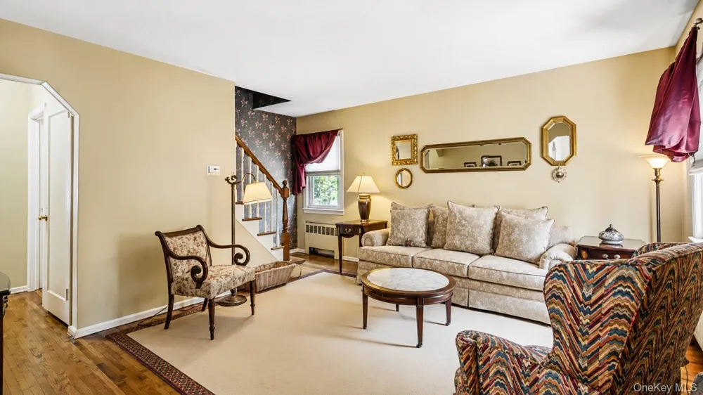 65 Stewart Avenue Stewart Manor, NY 11530