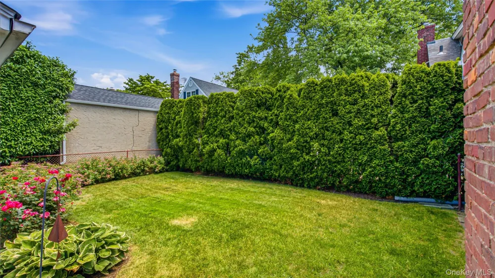 65 Stewart Avenue Stewart Manor, NY 11530