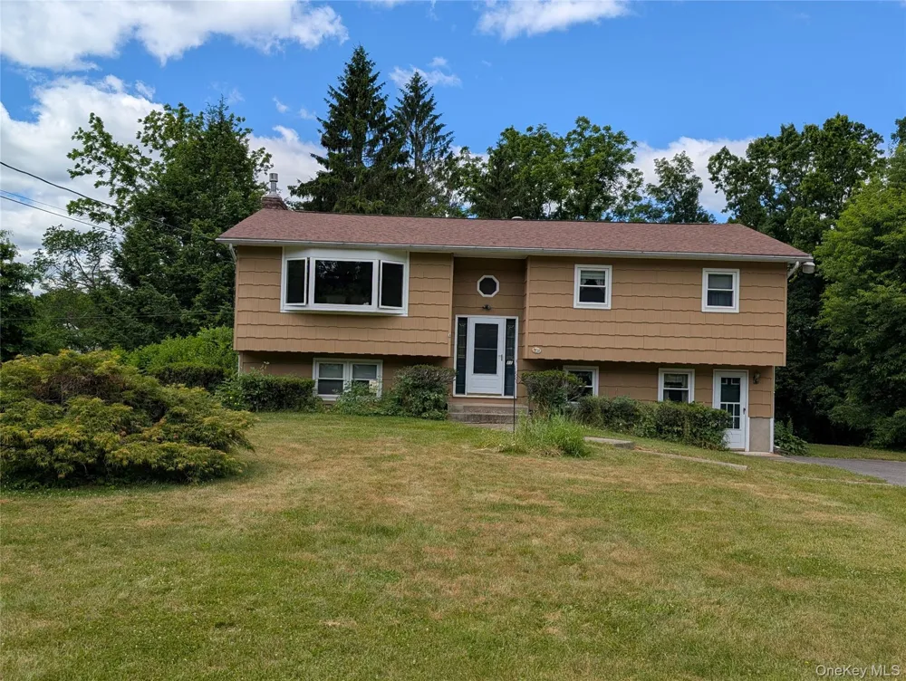 11 Kevin Court Montgomery, NY 12549