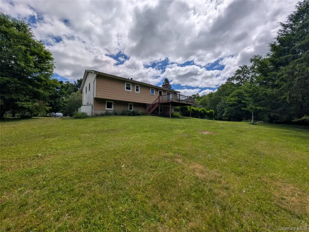 11 Kevin Court Montgomery, NY 12549