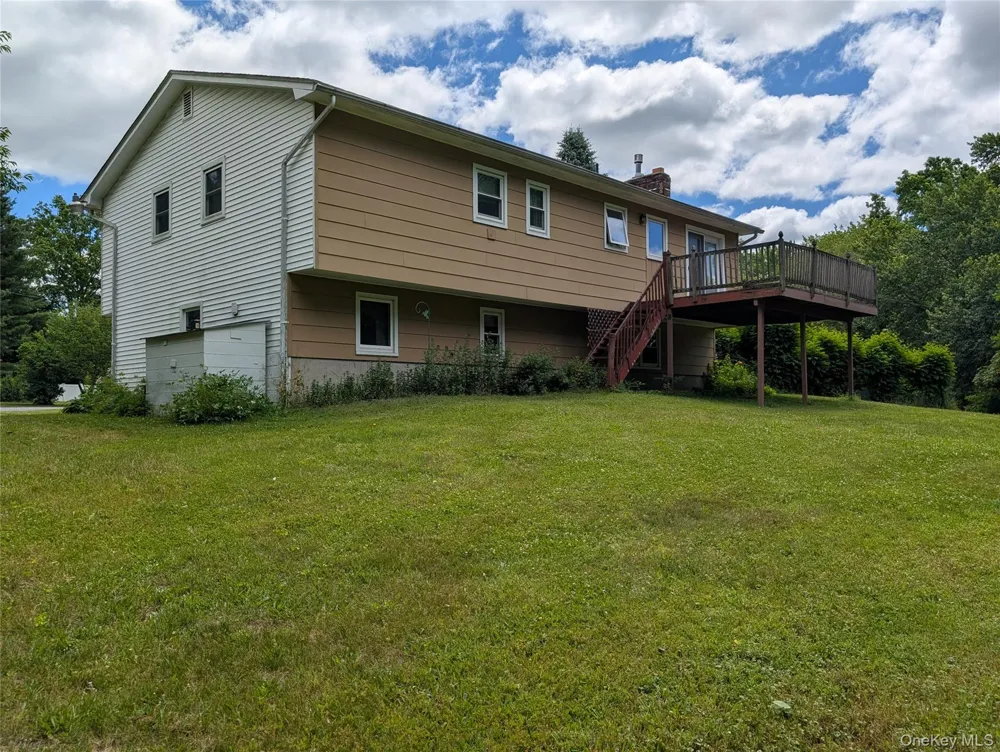 11 Kevin Court Montgomery, NY 12549