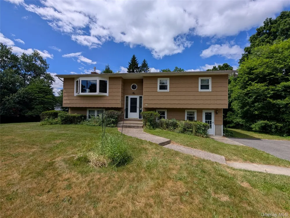 11 Kevin Court Montgomery, NY 12549