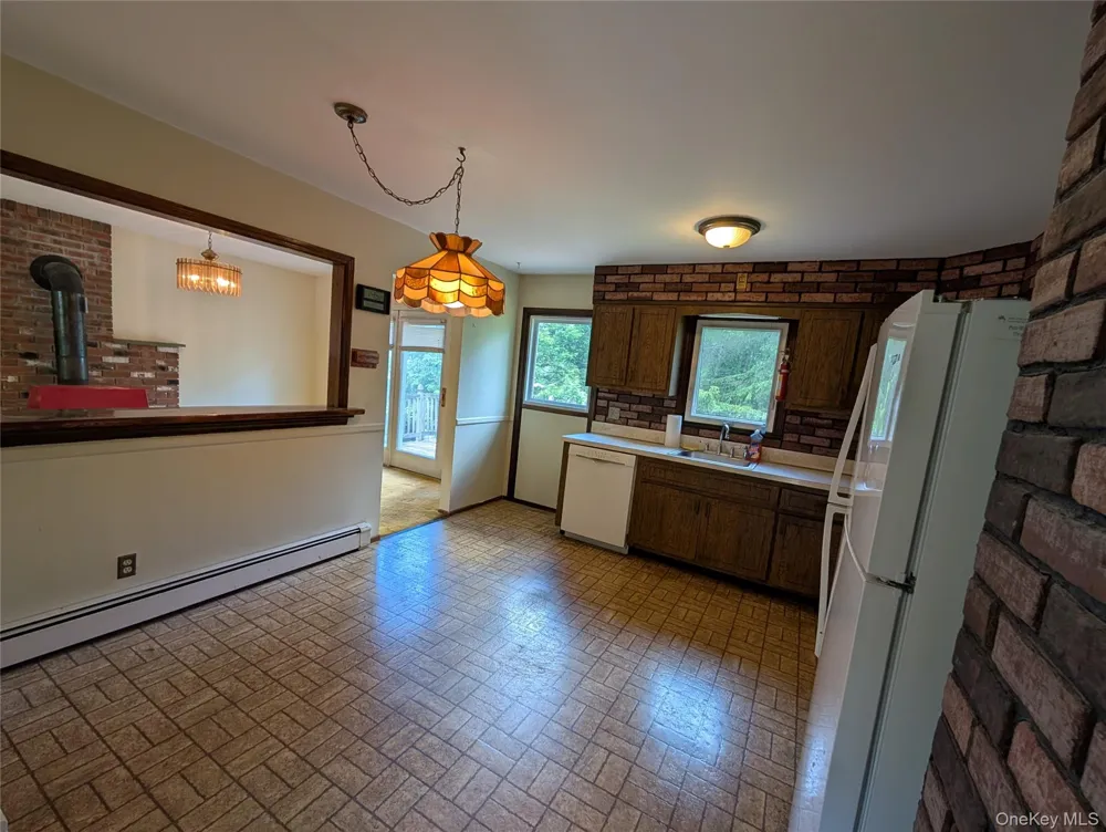 11 Kevin Court Montgomery, NY 12549