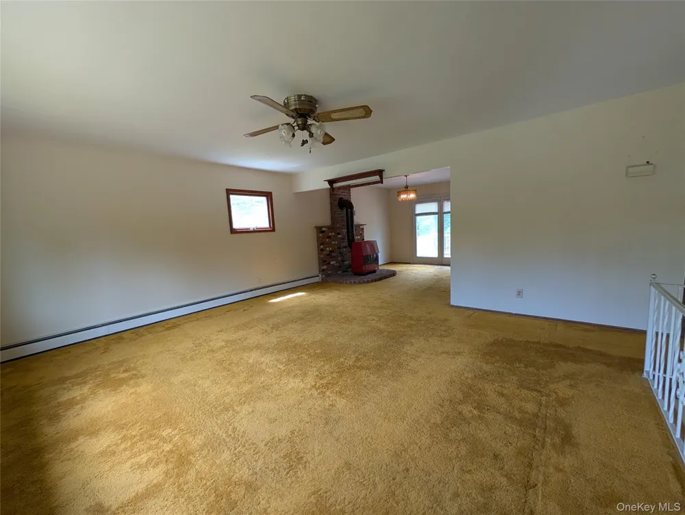 11 Kevin Court Montgomery, NY 12549