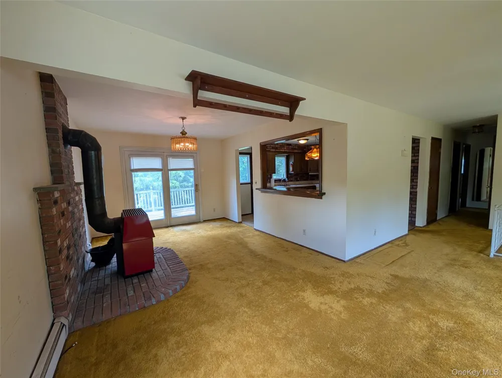 11 Kevin Court Montgomery, NY 12549